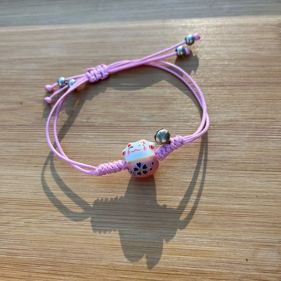 Lucky Cat Maneki Neko Charm Bracelet Solid Pink String Handmade - Picture 3 of 8